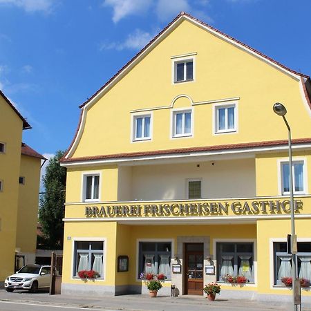Brauerei Und Gasthof Frischeisen Kelheim Eksteriør bilde
